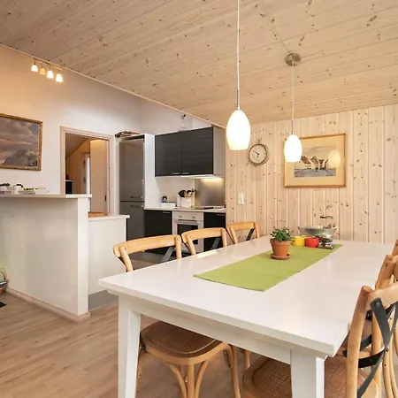 Semesterbostad 6 Person Holiday In Lb K
